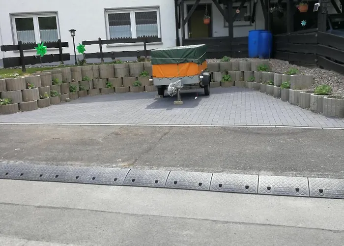 Familie Kunz 34385 Apartman *